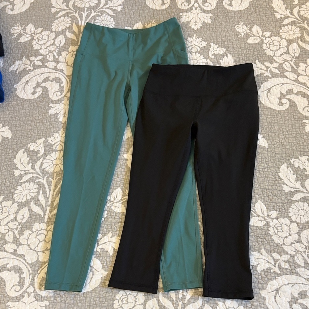 DSG Momentum Black Capri and Teal Leggings 7/8 ~ Both Size XS - Picture 5 of 10